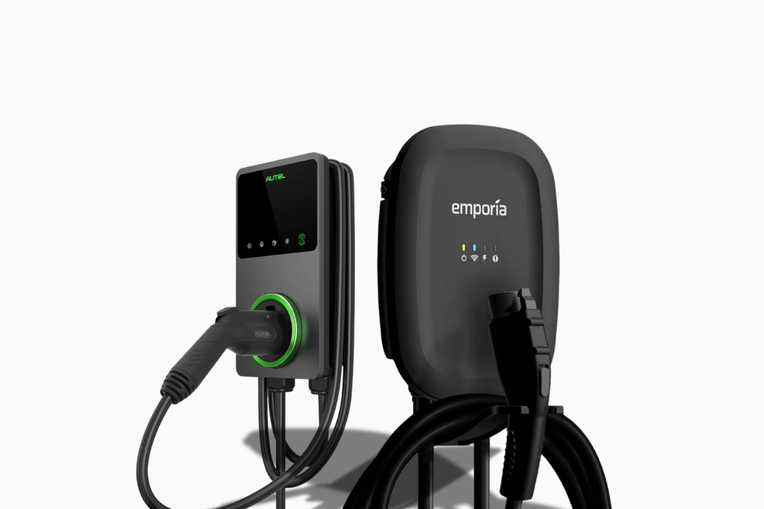 A2Z EV | EV充電ソリューション | 充電アダプター | 充電ステーション