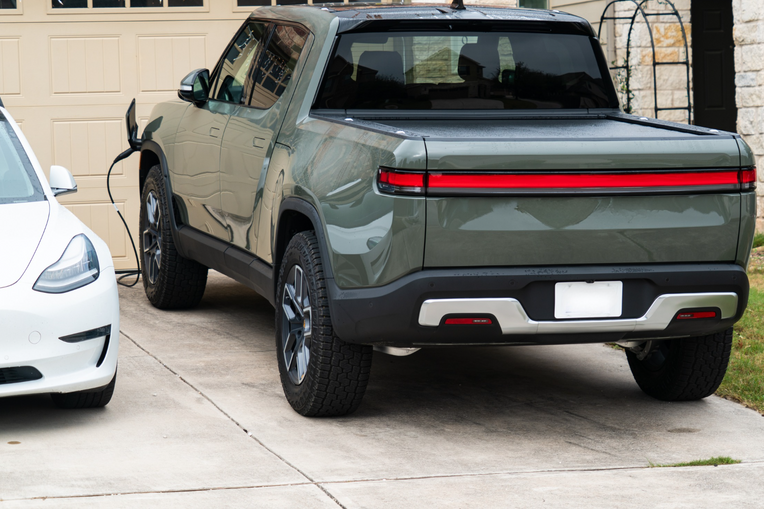 一番市集公式専用 A2Z EV | EV充電ソリューション | 充電アダプター | 充電ステーション